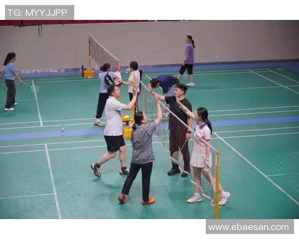 武汉羽毛球队在城市联赛中的意识表现分析与点评